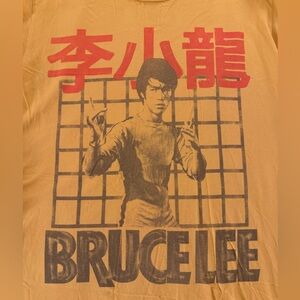 Bruce Lee Yellow Vintage-styled Tee - Roots of Fight - Size Small